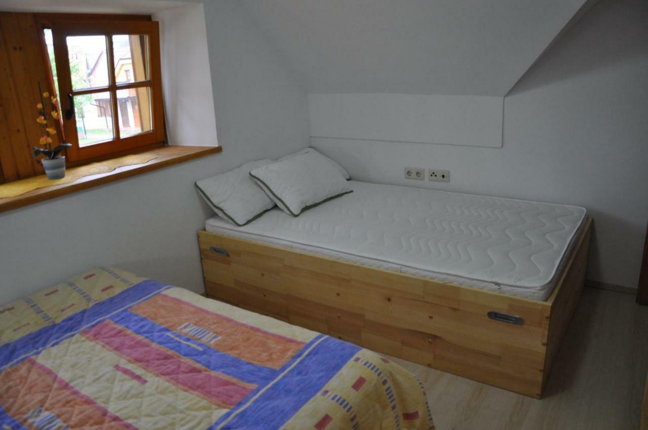 Sunny Apartment مورفسكه تيبليتسه المظهر الخارجي الصورة